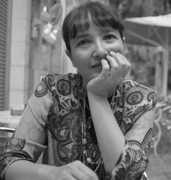 Annia Lichtikman card