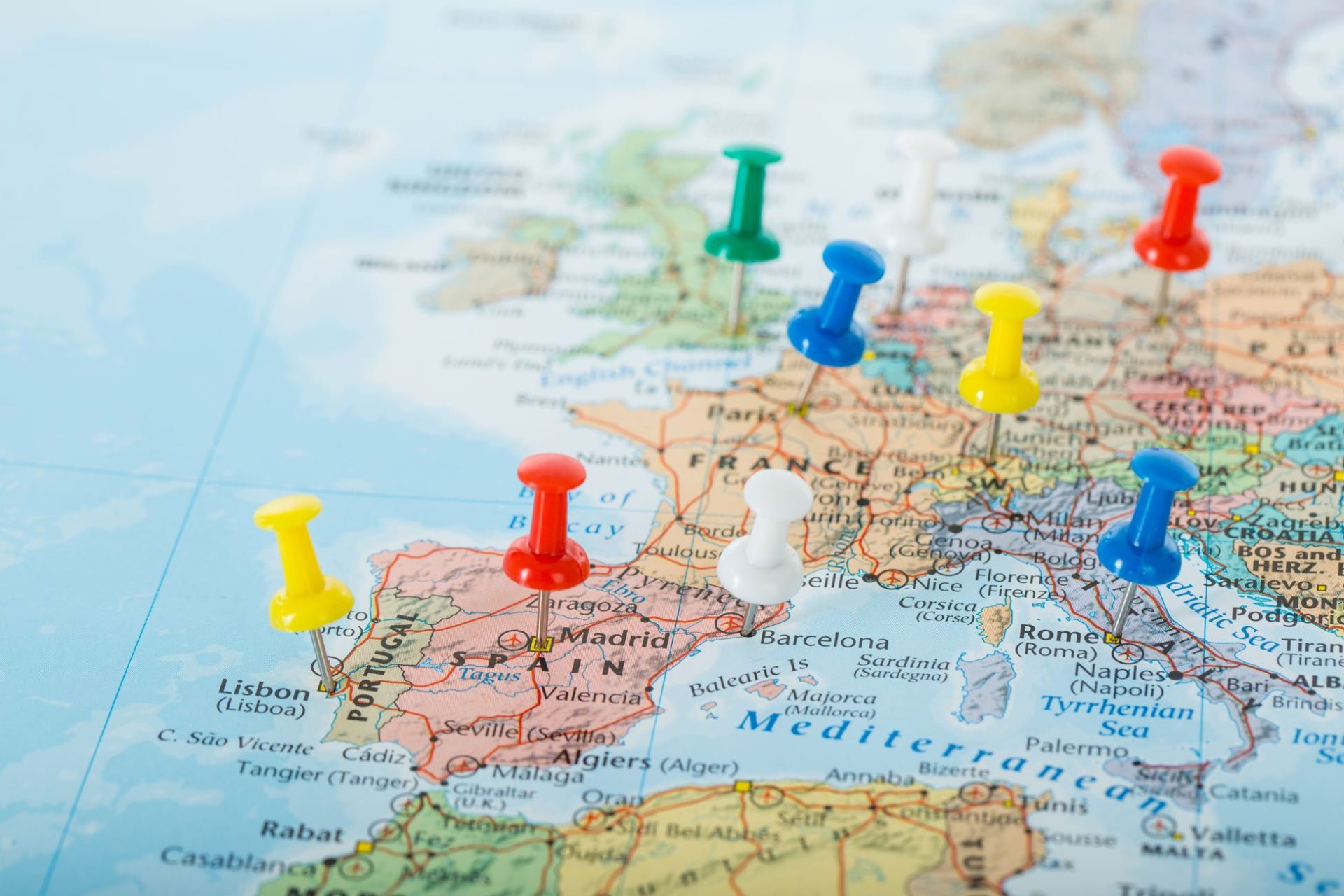 יש יבשות שמוטב שלא היו מגלים אותן לעולם, אירופה, למשל, עם אירופה תמיד היו רק בעיות.