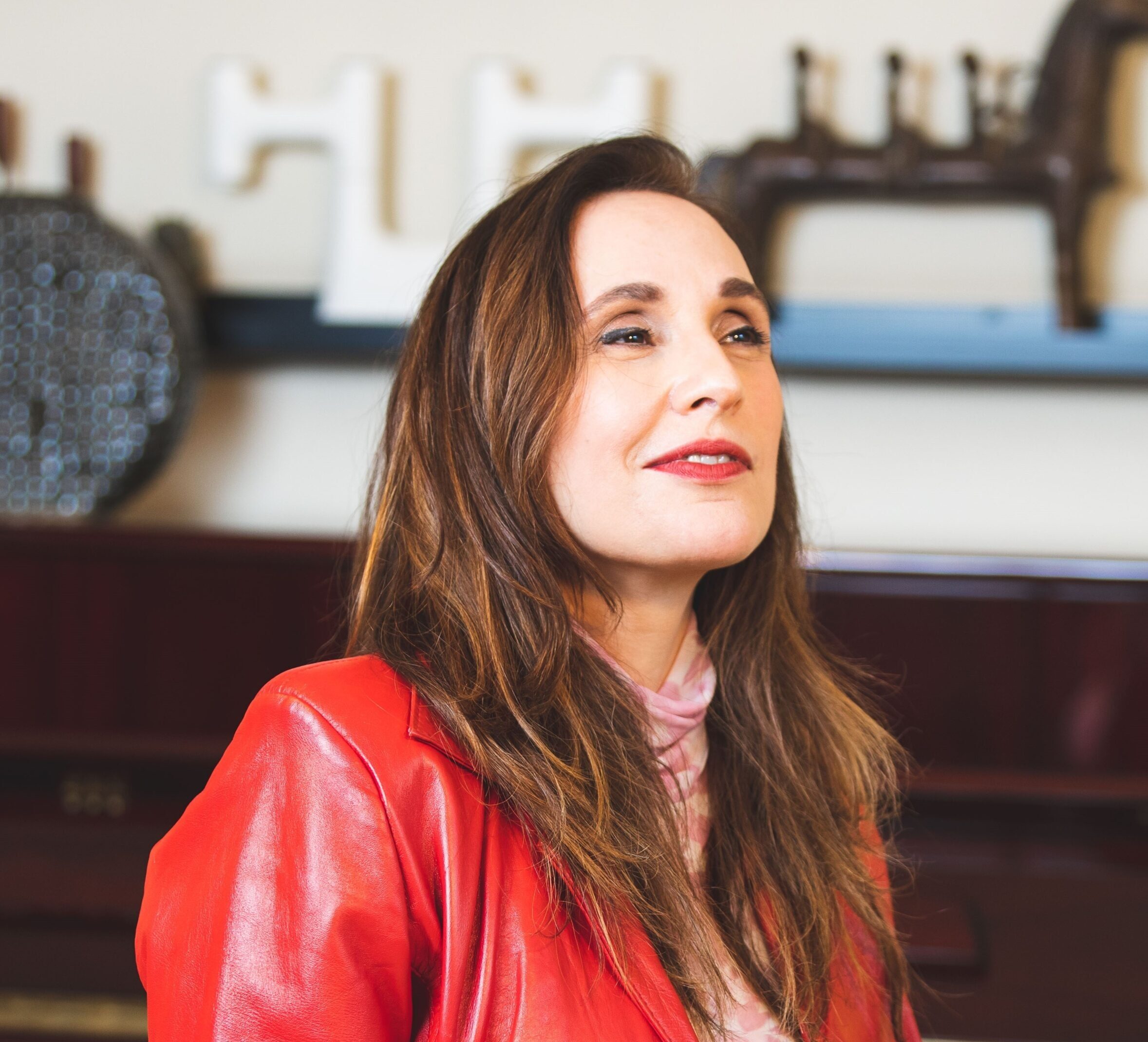 photography by Din Ahahroni Rolland 7933 2 scaled 2 e1769971114183